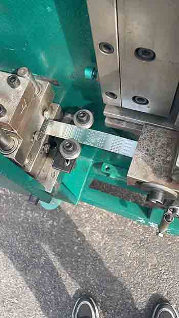 Mesin PP -strapping clip- pengiriman ke Lebanon